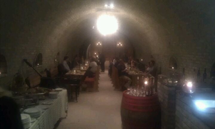 wine-bar