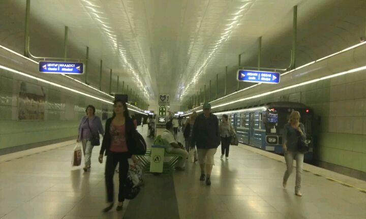 metro-station