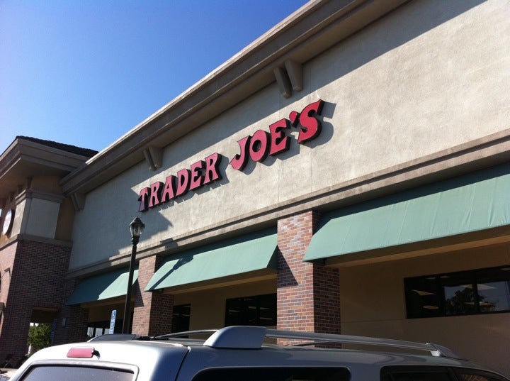 Trader Joe's, Store