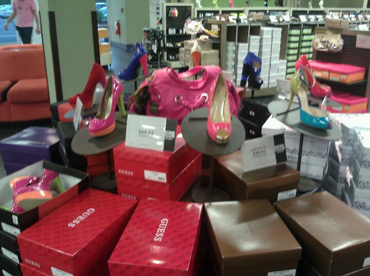 guess brandon mall