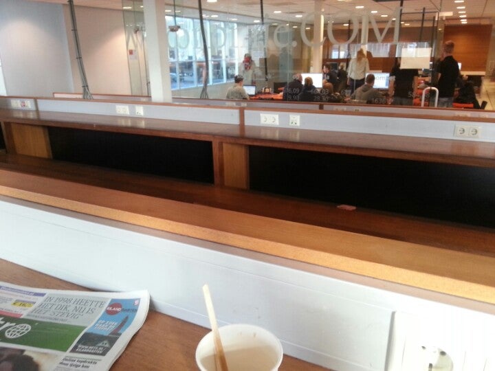 college-classroom