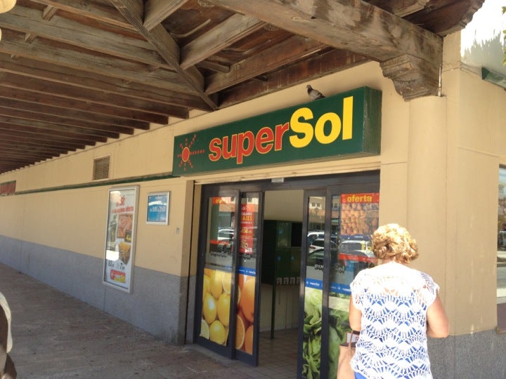 grocery-store