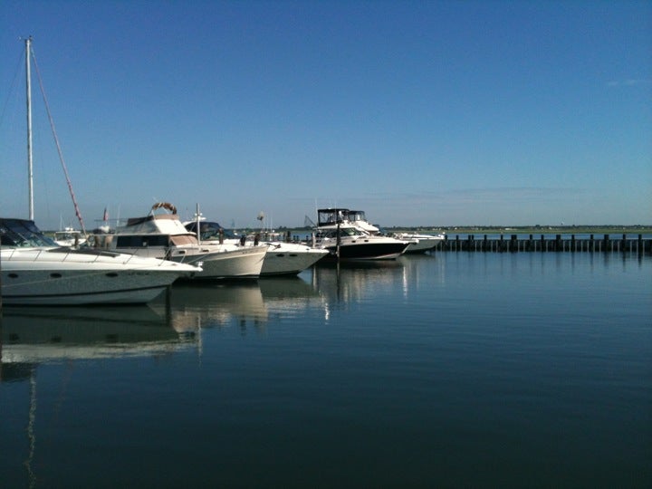 harbor-marina