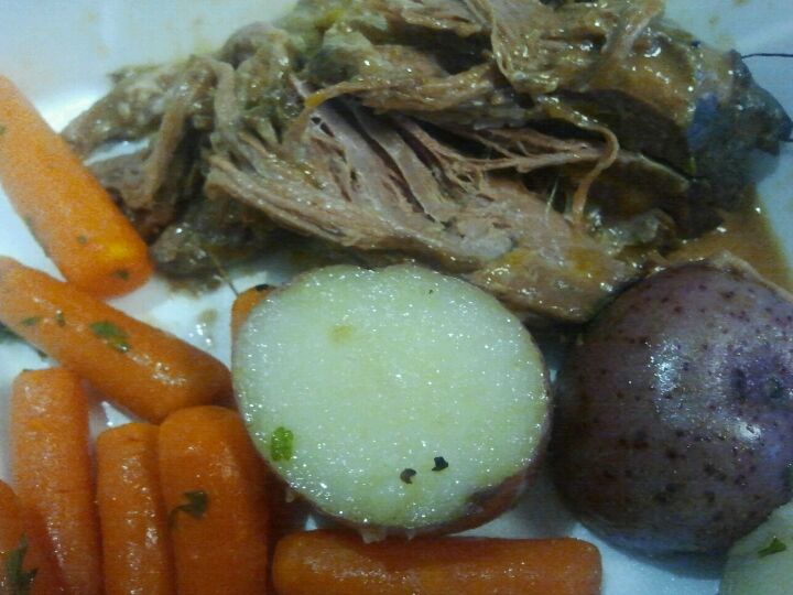 college-cafeteria