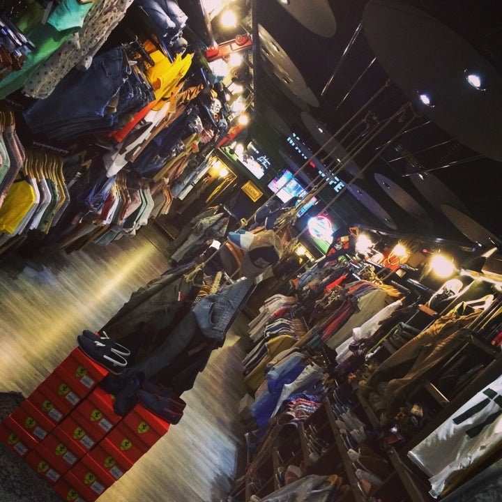 clothing-store