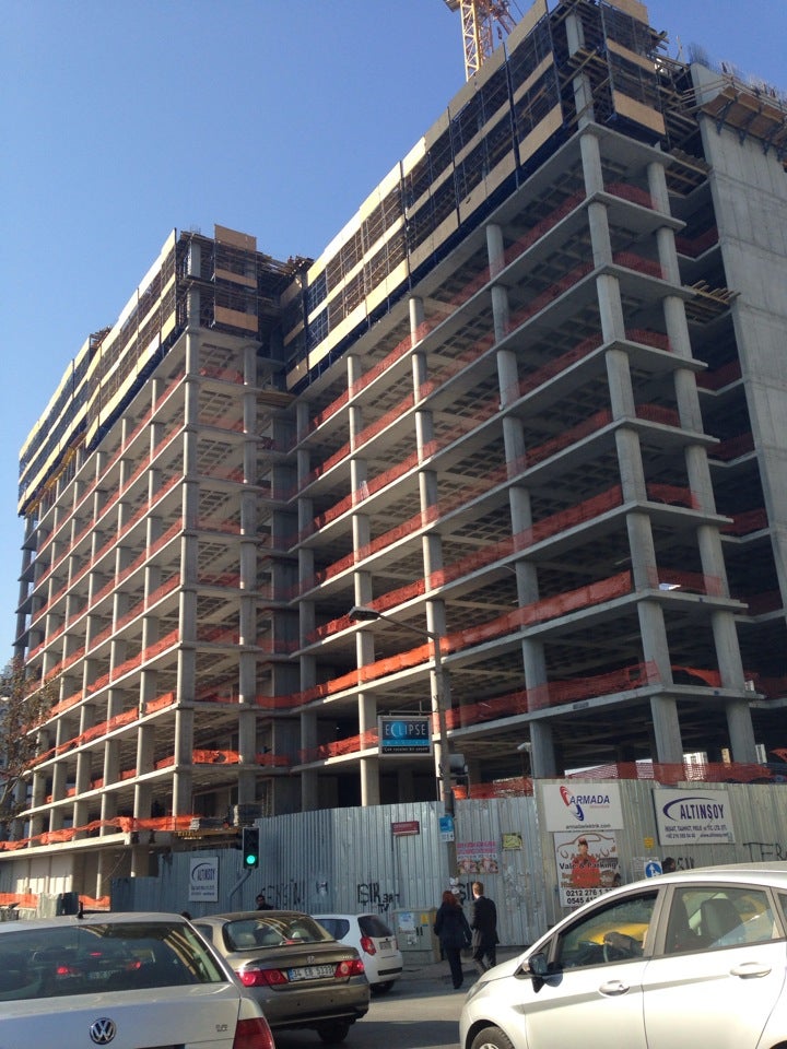 residential-building-apartment-condo
