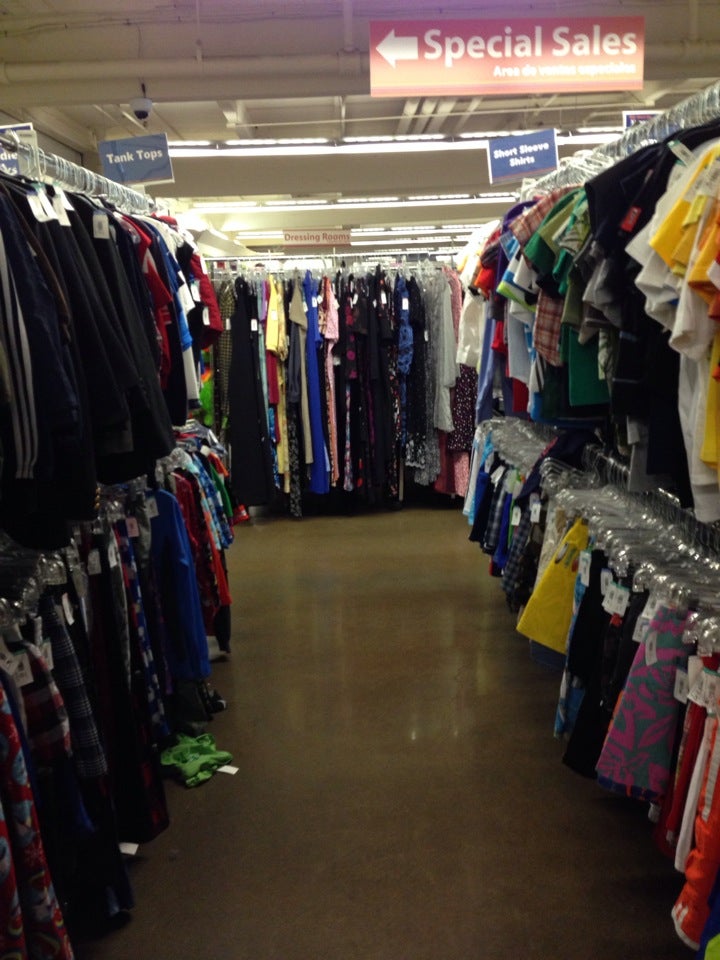 Goodwill Seattle Flagship, Store