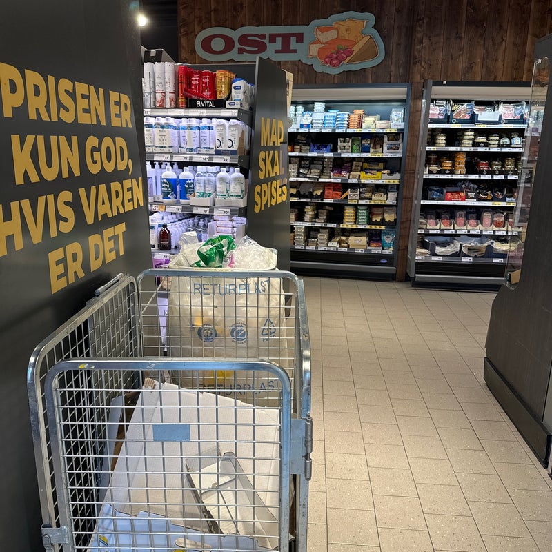 Hop-On Hop-Off Bus & Netto Boot – Bild 6