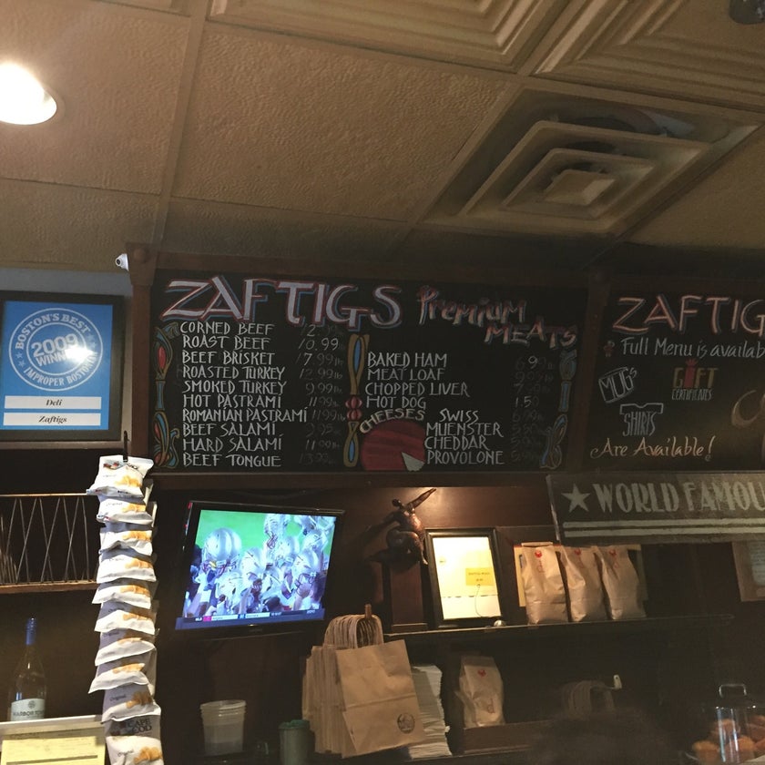Zaftigs Delicatessen- Brookline - Deli,American Restaurant,Sandwich Spot,Breakfast & Brunch,Delis,American - restaurants,bar,meats,coffee,desserts,chicken,sandwiches,soup,salads,well,lunch,brunch food,healthy food,town,chocolate,eggs,lines,dinner,crowded,great value,potatoes,homemade food,pancakes,avocado,trendy,berries,quesadillas,delis,sodas,raspberry,cream cheese,corned beef,cranberries,sour cream,cilantro,good for groups,tangy,potato pancakes,maple bacon,Rueben,Swiss cheese,applesauce,whoopie pies,latkes,mushroom gravy,chopped liver,bagel chips,banana stuffed french toast