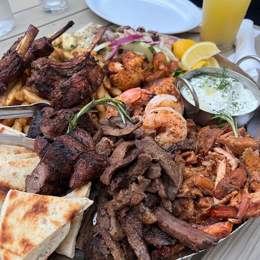 Greek on Cary - Greek Restaurant,Mediterranean Restaurant - friendly staff,vegetables,healthy food,trendy,good for a quick meal,lively,good for singles