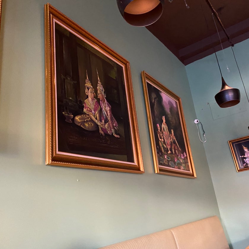 Thipi Thai - Thai Restaurant,Thai - lunch,dinner,duck,Tom Yum soup,good for groups,panang curry,Syrah,pad siew,thai salad