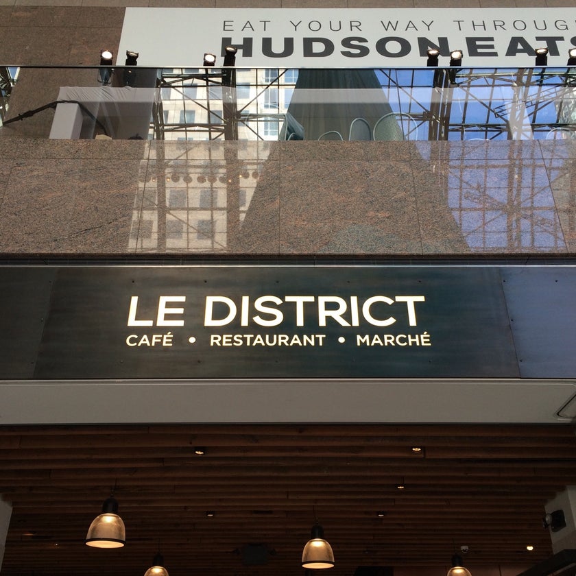 Le District - Wine Bar,French Restaurant - bar,meats,coffee,desserts,breakfast food,fruit,sandwiches,scenic views,cheese,well,lunch,healthy food,chocolate,ice cream,pastries,bread,park,dinner,French food,crowded,market,cookies,bakeries,cheesecake,trendy,groceries,jams,good for a quick meal,roses,olives,peanut butter,baguettes,marinas,eateries,good for groups,locally sourced food,Marketplace,patisseries,quick snack,prime rib sandwich,fromages,French music,brookfield