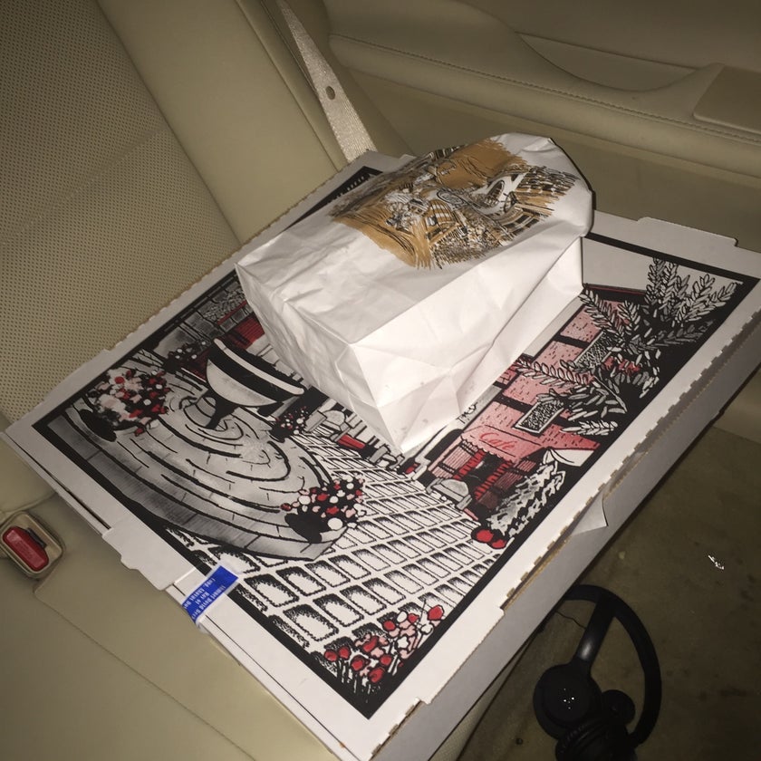 Pizza Time - Pizzeria,Pizza - pizza,crowded,good for a quick meal,lively,good for groups