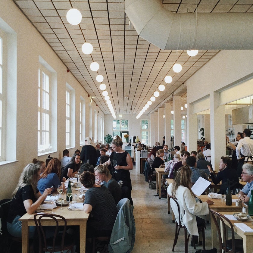 Scheepskameel - Modern European Restaurant - restaurants,desserts,friendly staff,wine,dinner,crowded,spacious,trendy