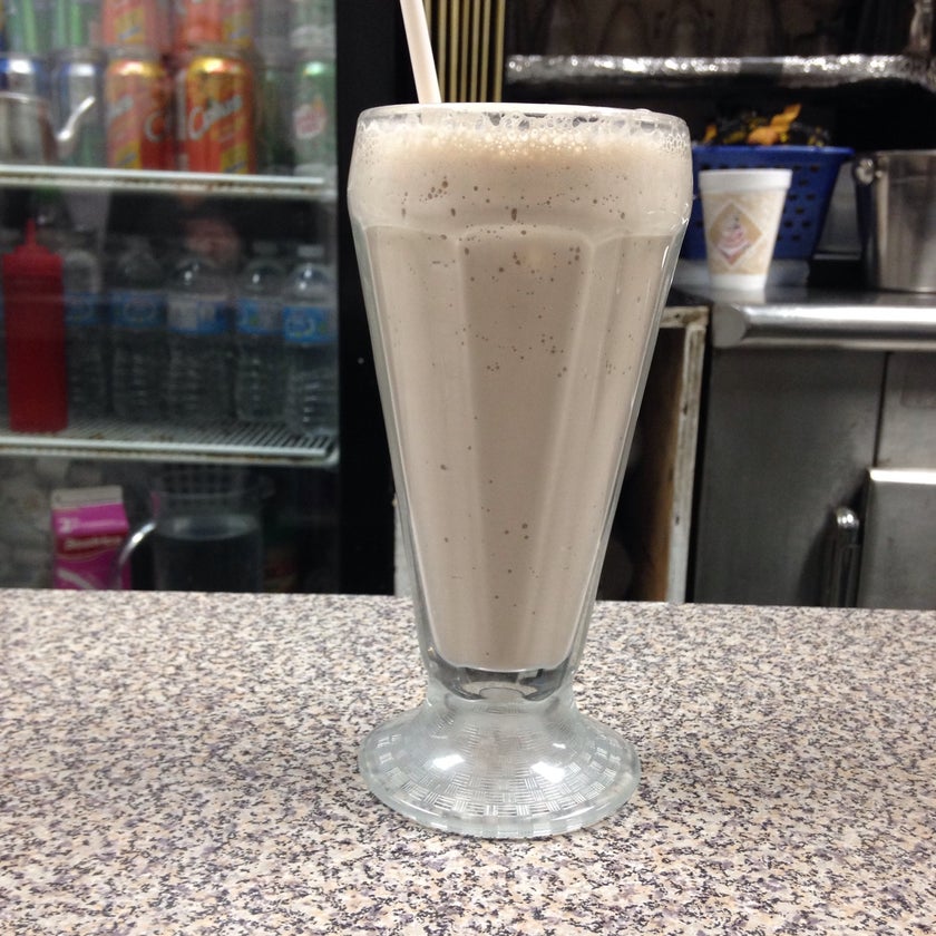 Vesta Lunch - Burger Joint,Diner,Caribbean Restaurant - meats,good service,breakfast food,burgers,scenic views,lunch,french fries,eggs,dinner,great value,bacon,diner food,grilled cheese sandwiches,george,greasy spoon