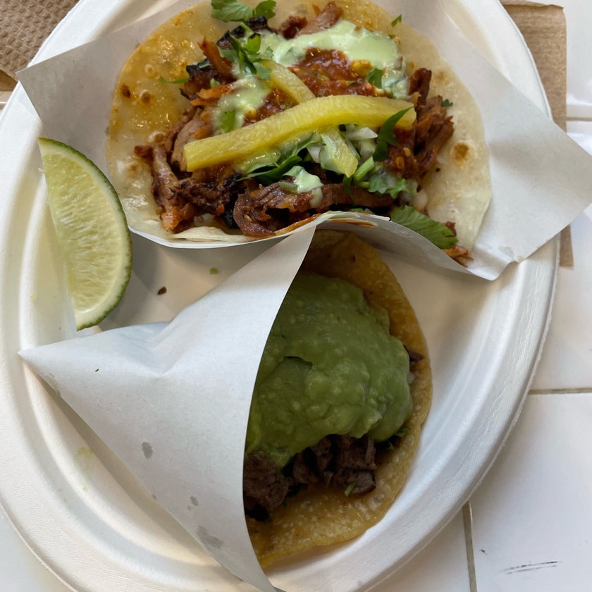 Los Tacos No. 1 - Taco Restaurant,Tacos - chicken,lunch,tacos,spicy food,pork,crowded,great value,quesadillas,off-menu items,queso,al pastor,homemade tortillas,fresh salsa,adobada,good for singles,adobado