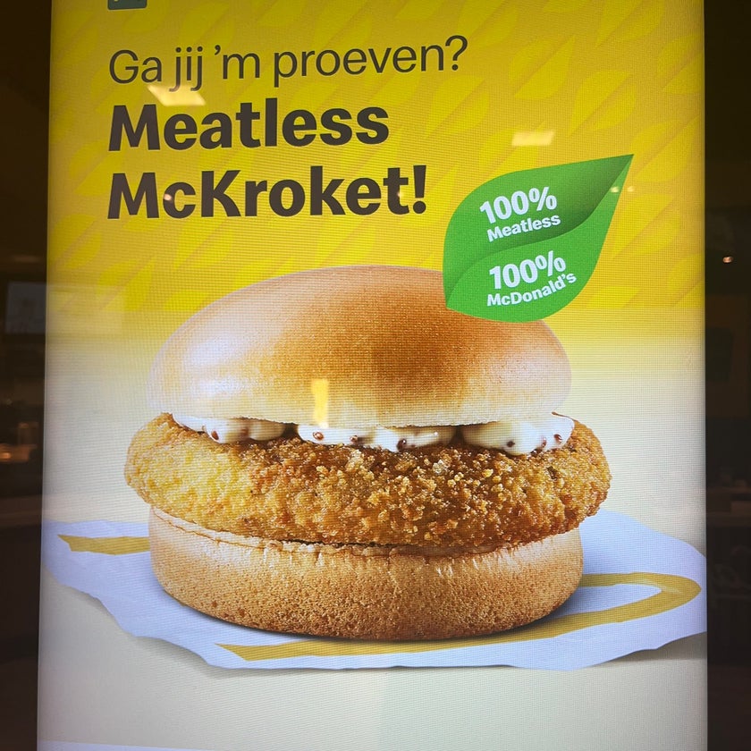 McDonald's - Burger Joint,Fast Food Restaurant - 