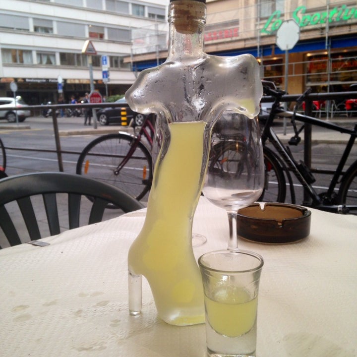 Spaghetti d'Oro - Cafe, Coffee, and Tea House,Pizzeria,Italian Restaurant - friendly staff,pizza