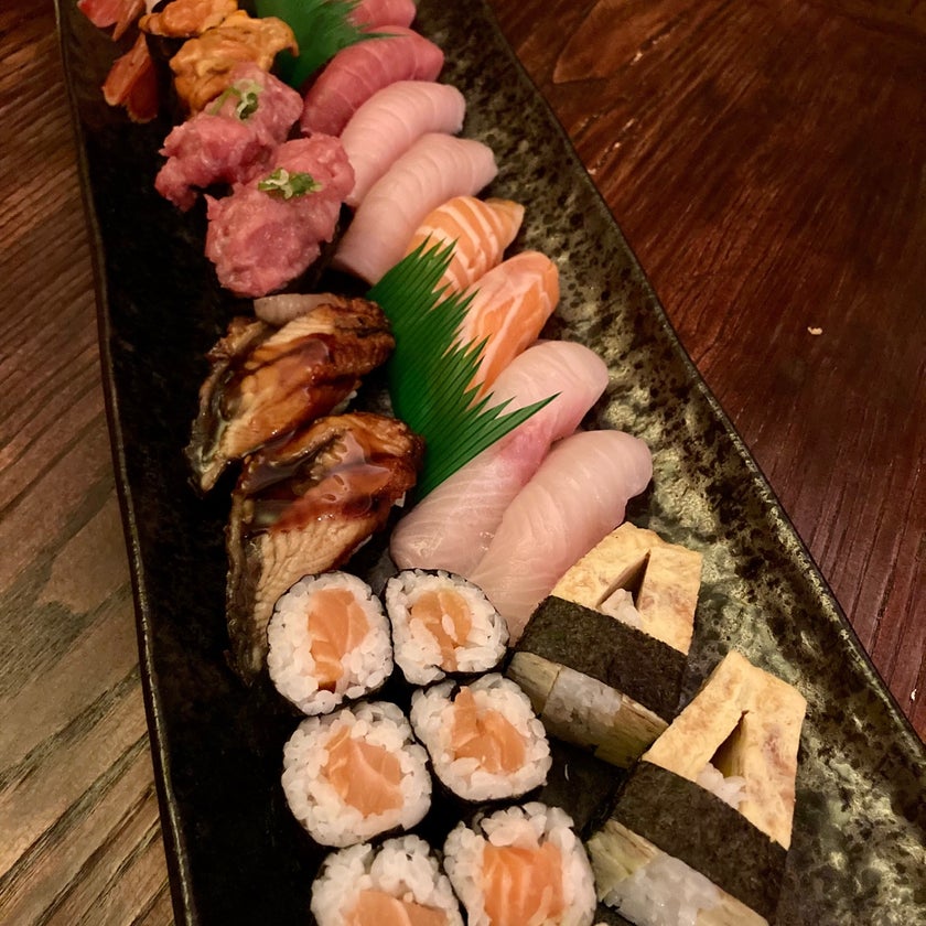 Aoyama & Sushi Restaurant - Sushi Restaurant - bar,fruit,healthy food,parking,dinner,crowded,takes reservations,bananas,mango,cheesecake,trendy,good for dates,green tea,prix fixe menu,good for special occasions,mochi,hand rolls,black sesame ice cream