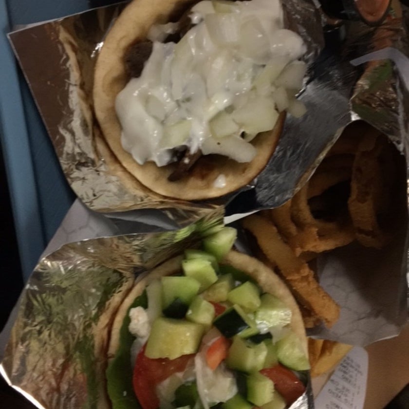 Greek Souvlaki - Fast Food Restaurant,Greek Restaurant,Mediterranean Restaurant - good service,cheese,lunch,town,rice,parking,french fries,dinner,great value,milkshakes,Greek food,lakes,iced tea,gyros,white sauce