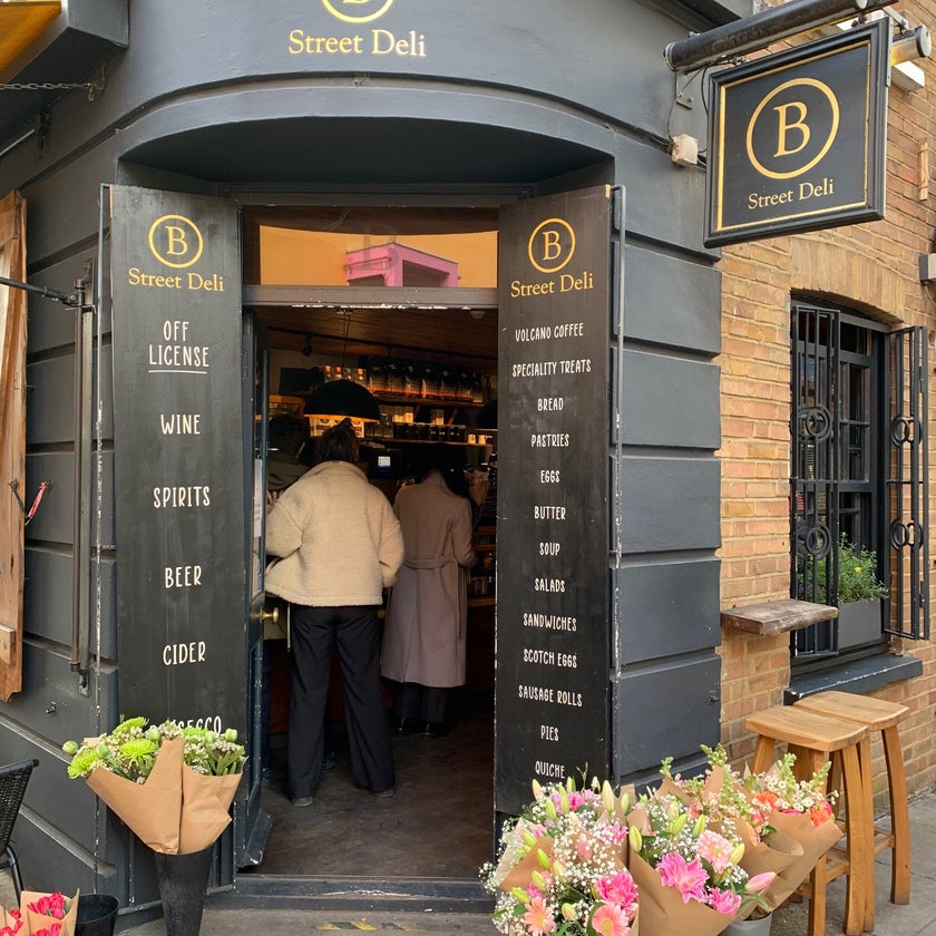 B Street Deli - Cafe, Coffee, and Tea House,Deli - restaurants,bar,desserts,breakfast food,sandwiches,cheese,lunch,healthy food,eggs,great value,cute,snacks,big portions,trendy,good for a quick meal,healthy salads,bruschetta