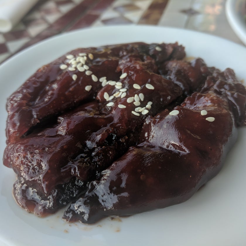 Comptoir V - Lebanese Restaurant - 