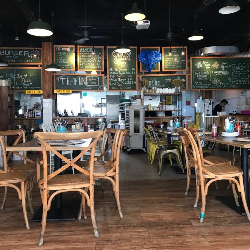 Mooloolabar - Bar,Australian Restaurant - 