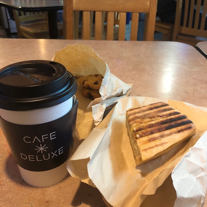 Cafe Deluxe - Caterer - 