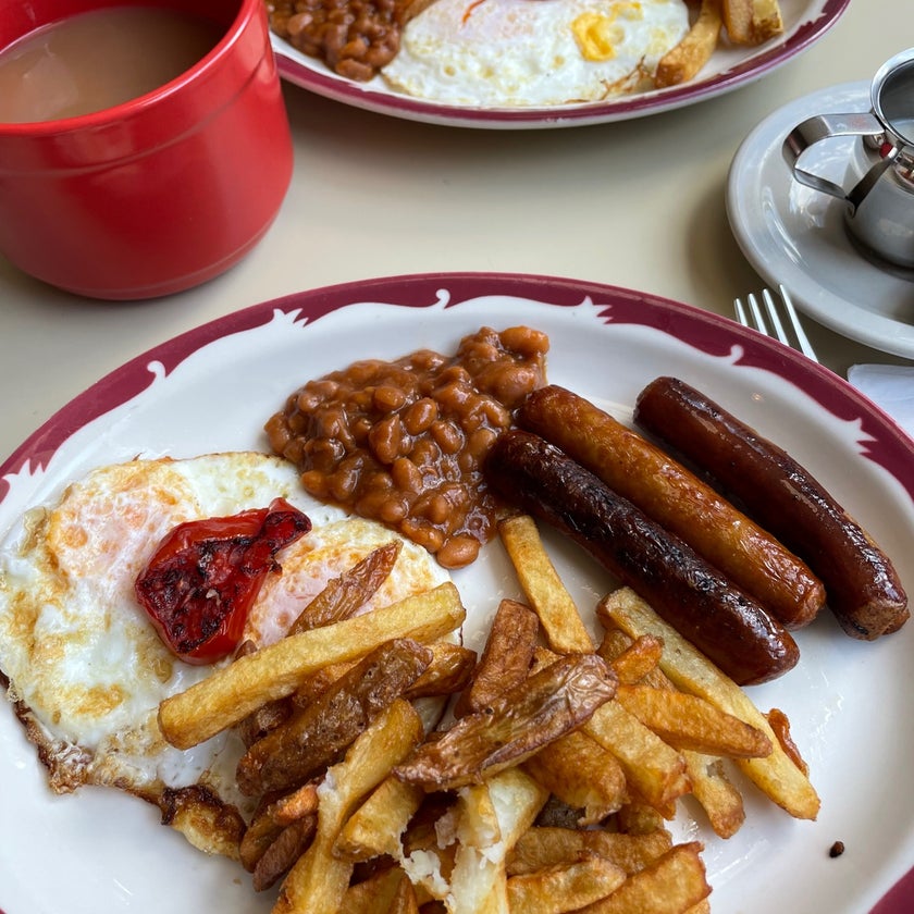 The George Street Diner - Diner,American Restaurant - restaurants,meats,coffee,desserts,friendly staff,breakfast food,sandwiches,salads,well,lunch,brunch food,healthy food,spicy food,eggs,dinner,great value,homemade food,pancakes,lemonade,jams,good for a quick meal,diner food,maple syrup,frittatas,marmalade,mushroom gravy,ultimate