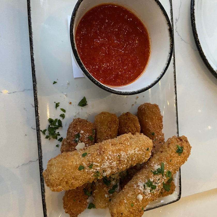 Baia - Cocktail Bar,Italian Restaurant,Vegan and Vegetarian Restaurant - 