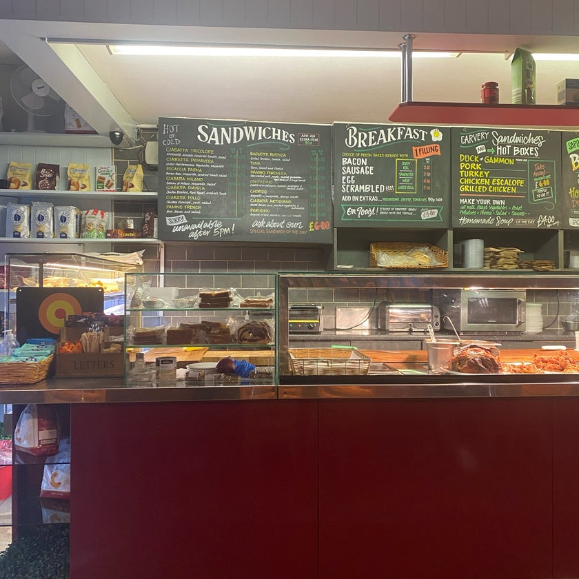Sapori - Café,Coffee Shop,Italian Restaurant - bar,alcohol,friendly staff,breakfast food,sandwiches,salads,lunch,brunch food,healthy food,pasta,crowded,great value,free Wifi,takeout,wraps,good for a quick meal,smoked salmon,malta