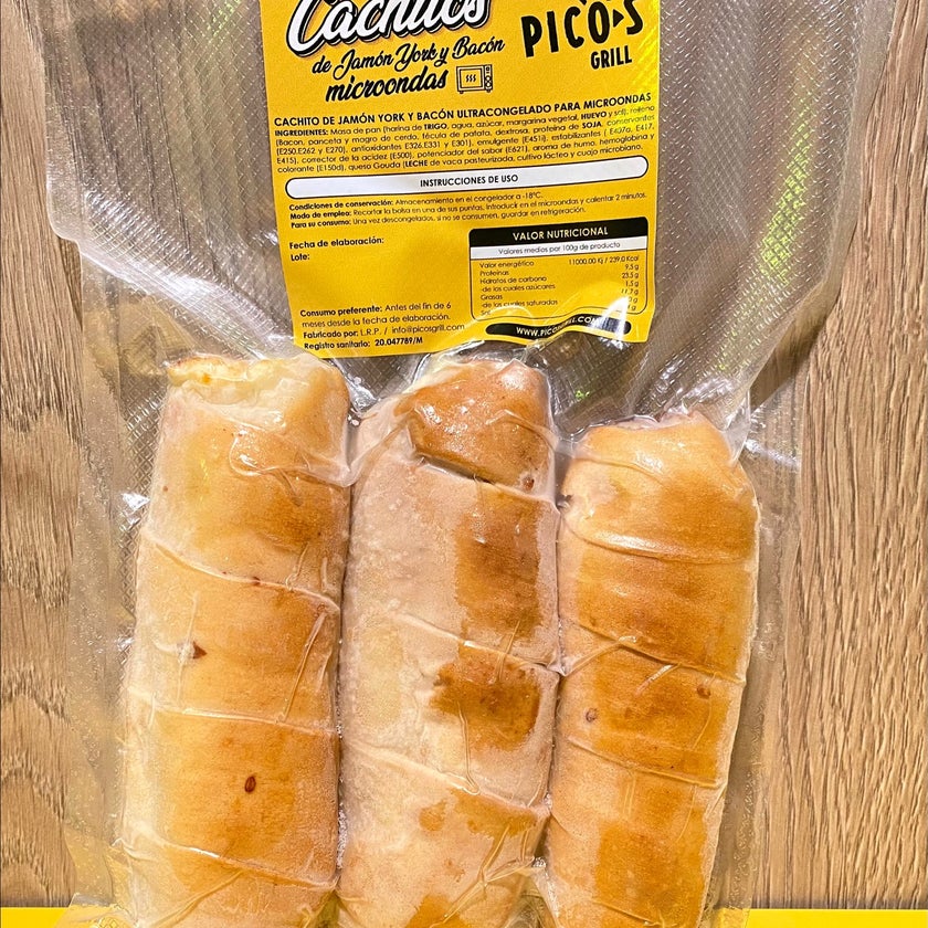 Pico's Grill - Fried Chicken Joint - movie theaters,empanadas,chicken sandwiches,crispy chicken,green sauce,cheese stores