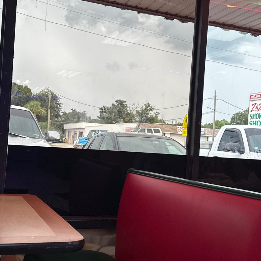 Crown Fried Chicken - Burger Joint,Fried Chicken Joint,American Restaurant - 