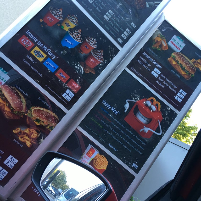 McDonald's - Burger Joint,Fast Food Restaurant - 