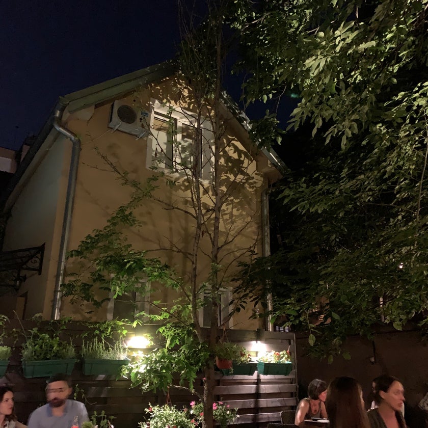 Атеље код Смиље | Atelje kod Smilje - Bistro - restaurants,bar,alcohol,coffee,music,healthy food,good for working,espresso,quiet,trendy,good for dates,good for a quick meal,good for groups