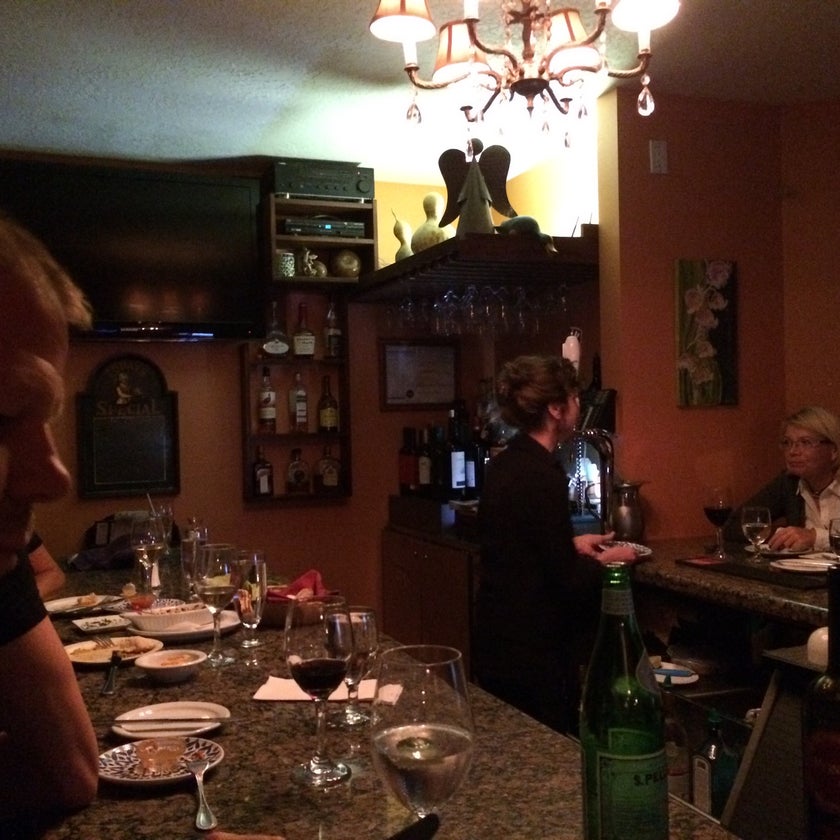 222 Lyon Tapas Bar - Lounge,Bistro,Tapas Restaurant - friendly staff,pork,figs,boozy drinks,mona lisa