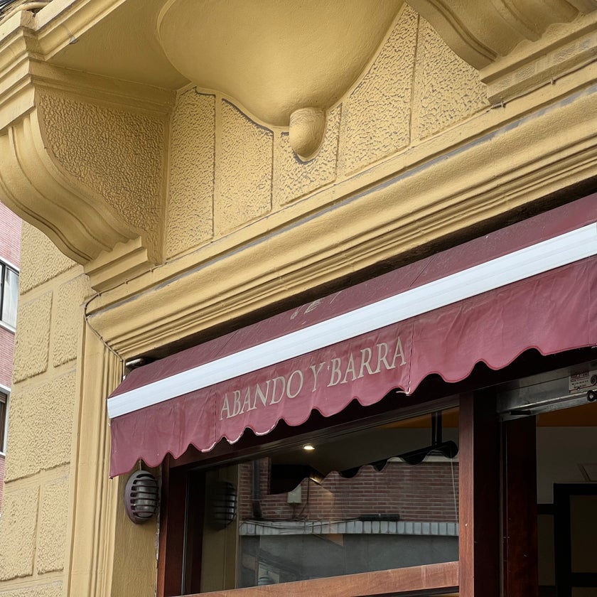 Abando y Barra - Tapas Restaurant - outdoor seating,tortillas,pintxos,Basque
