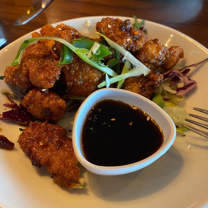 TGI Fridays - Wembley - New American Restaurant - burgers,lunch,clean,dinner,ribs,good for special occasions