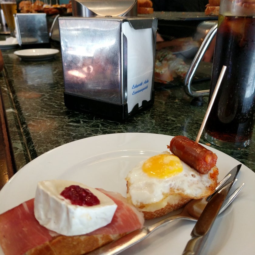 Abando y Barra - Tapas Restaurant - outdoor seating,tortillas,pintxos,Basque