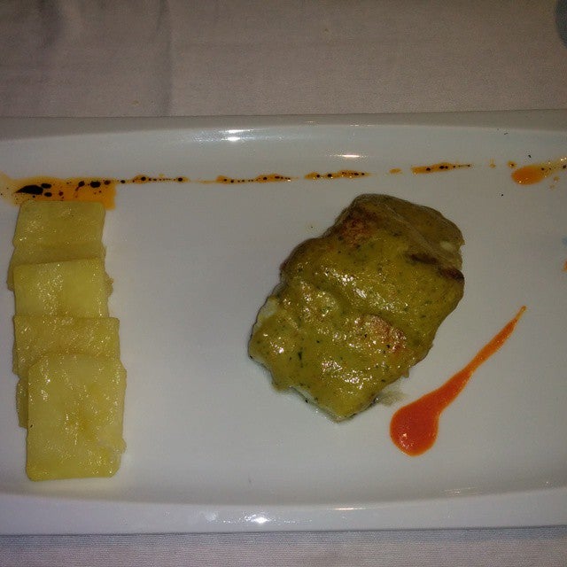 Gaudium - Restaurant - restaurants,staff,desserts,chicken,salads,peppers,bull,sketchy,strudel,cheese stores