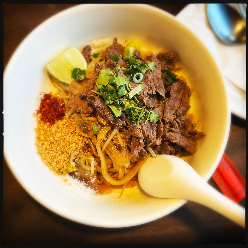 Siam Noodle & Rice - Thai Restaurant - meats,good service,lunch,brunch food,town,spicy food,dinner,great value,sausage,big portions,Thai food,iced coffee,ginger,Tom Yum soup,egg rolls,roast pork,sticky rice,beef salad,papaya salad,peanut sauce,collard greens,homestyle,Larb