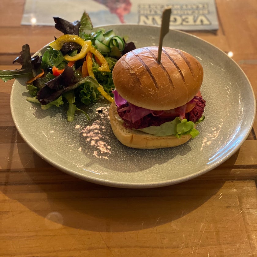 Mad Cucumber - Coffee Shop,Vegan and Vegetarian Restaurant - salads,well,rice,cake,espresso drinks,free Wifi,trendy,apples,good for dates,couches,good for a quick meal,peanut butter,stew,fritters,lentil soup,beetroot,green smoothies,kidney beans
