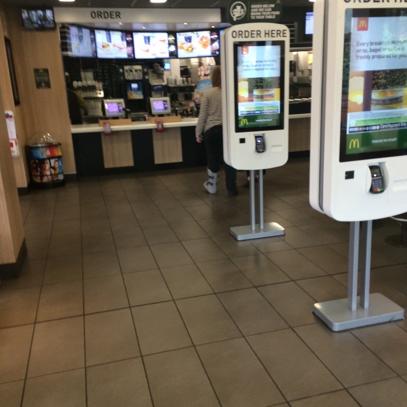McDonald's Stockport - Heaton Chapel - American Restaurant,Fast Food Restaurant - 