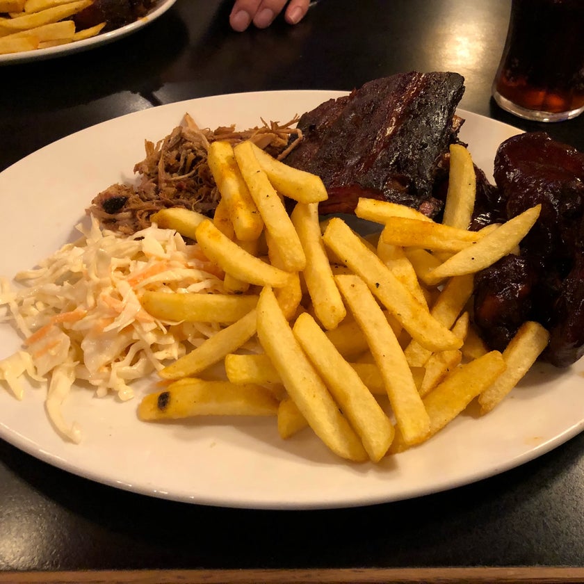 Bodean's - American Restaurant - bar,lunch,barbecue,dinner,books,Southern food,ribs,family-friendly,good for groups,game day