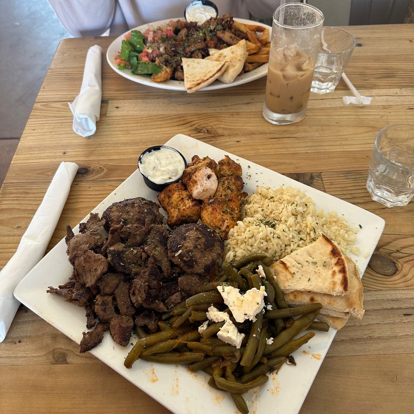 Greek on Cary - Greek Restaurant,Mediterranean Restaurant - friendly staff,vegetables,healthy food,trendy,good for a quick meal,lively,good for singles