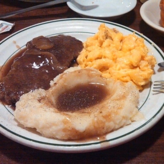 Sarris Restaurant - BBQ Joint,American Restaurant,Seafood Restaurant - 