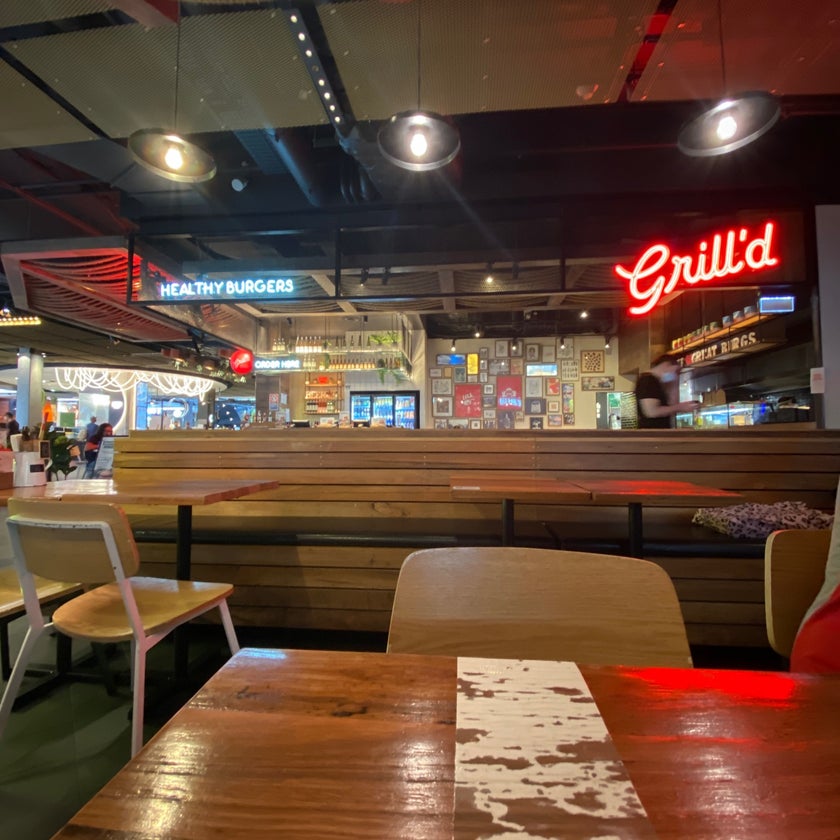 Grill'd - Burger Joint,Burgers - burgers,sunsets,town