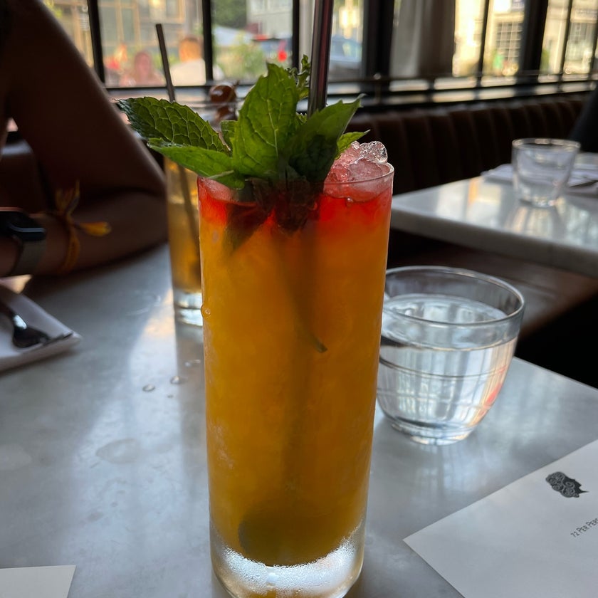 Pammy's - Dining and Drinking,Italian,New American - meats,friendly staff,pasta,cocktails,cake,bread,dinner,fresh food,cocoa,pork chops,short ribs,wagyu beef,seasonal items,bruschetta,affogatos,negroni,tripe,chili oil,honeycomb,hot chili,mushroom bruschetta,good for singles,veal bruschetta