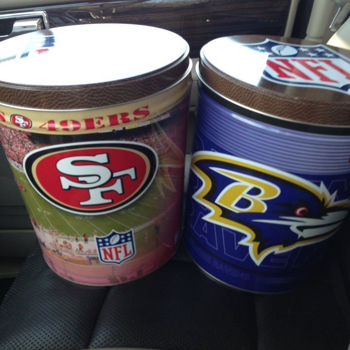Lone Star Gourmet Popcorn - Dining and Drinking - 
