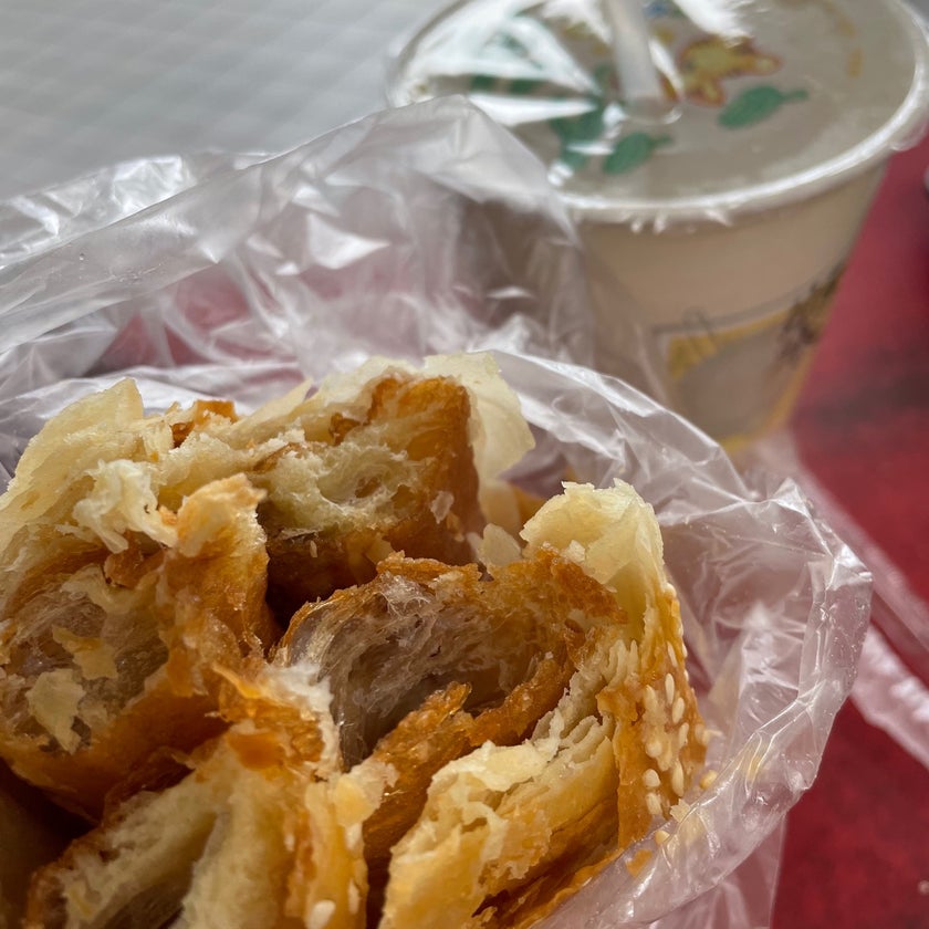 天橋下永和豆漿 - Chinese Breakfast Restaurant,Fast Food - bar,breakfast food,eggs,carrot cake